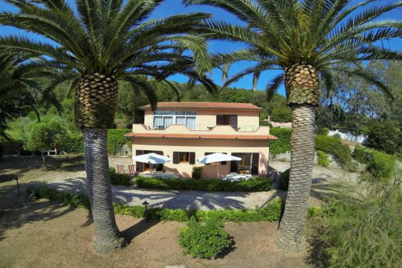 Villa Vanna Trilo -Quadrilocale كابوليفيري المظهر الخارجي الصورة